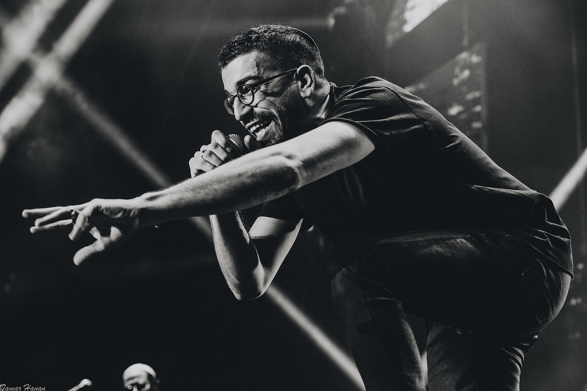 חנן בן ארי בסינגל חדש ומיוחד: לא המשוגע היחידי